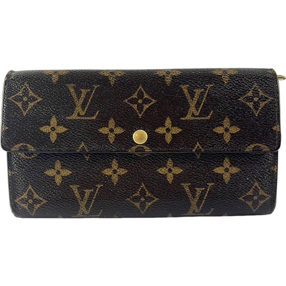 Louis Vuitton Handbags - Authentic Louis Vuitton Monogram Wallet